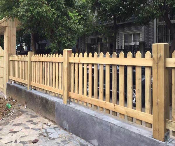 重庆防腐木护栏